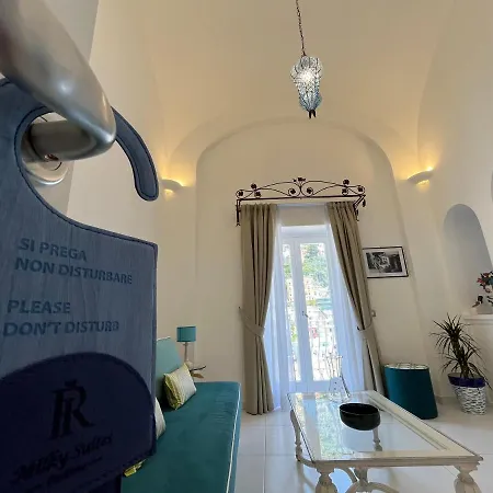 Milky * Positano