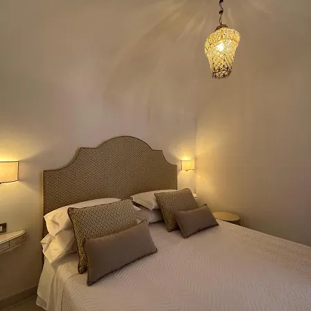 Bed & Breakfast Milky