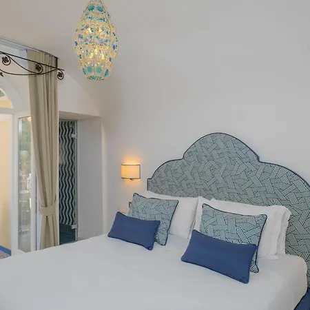 Couette-café Milky Positano
