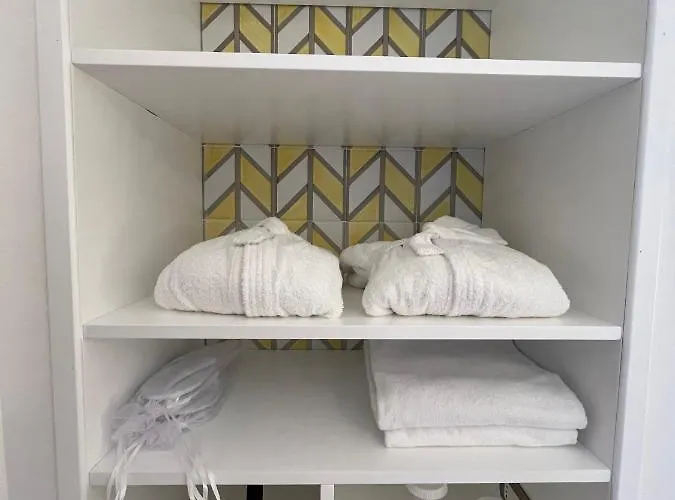 Milky Bed & Breakfast 4*